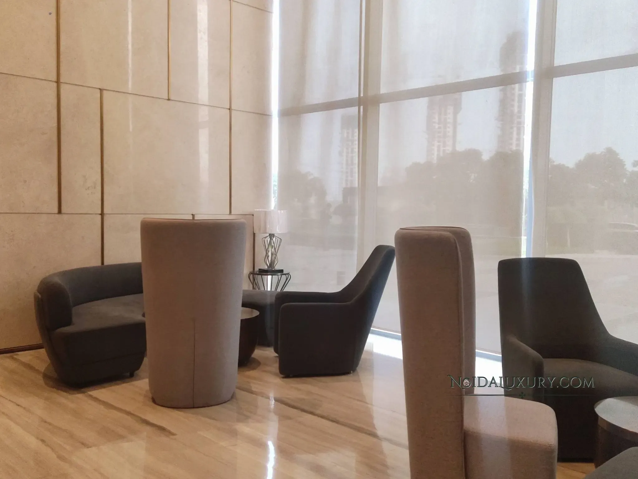 Supertech Supernova apartment pricing snapshot – 3 BHK rent and first month charges, Noida